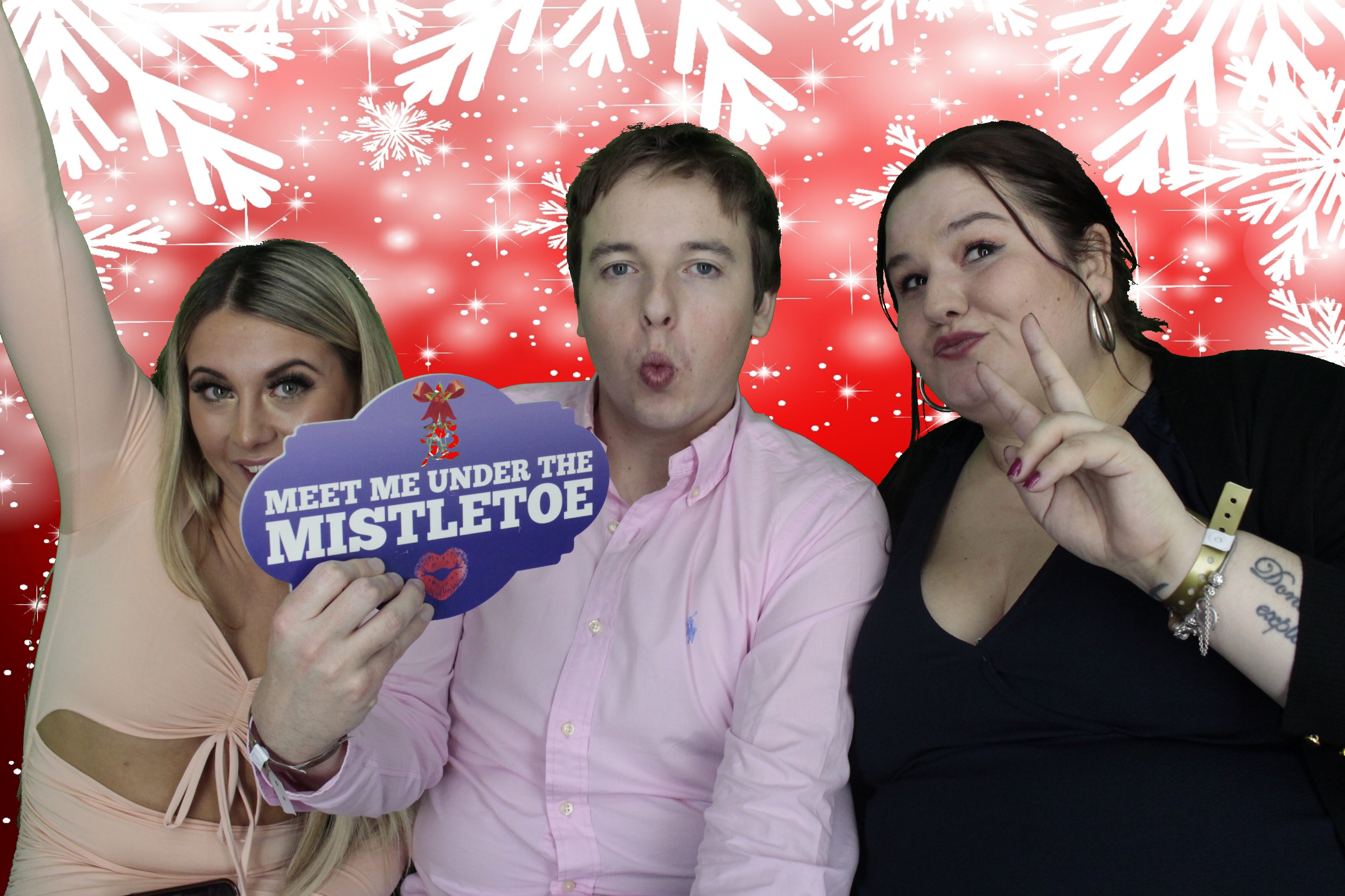 Domestic and General Christmas Party 2019 | View more photos from the event at gallery.myphotoboothexperience.co.uk/u/MyPhotoBoothExperienceLtd/Domestic-and-General-Christmas-Party-2019